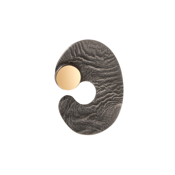 Ręcznie robiony pin z kolekcji MOON marki ORSKA biżuteria