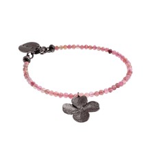 Bracelet with pink tourmalines and graphite clover