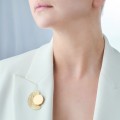 Nieregularna złota przypinka - biżuteria ORSKA