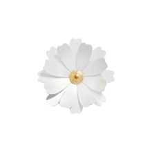 Large pin in the shape of a flower - Chamomile