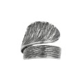 Silver ring with a leaf from the Bery collection BEP34-2 ORSKA