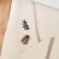 Grafitowy pin mrówka z kolekcji Plantis PLB14-9 - ORSKA biżuteria