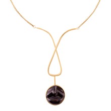 Necklace with Carved Wooden Lips from the Kembali Collection