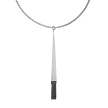 Silver necklace collar with black jadeite from the Guatemala collection