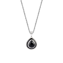 Long silver necklace with a decorative pendant from the Minakari collection