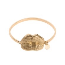 Bracelet with lips from the Body collection