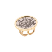 Open ring with engraved peony from the Tattoo collection